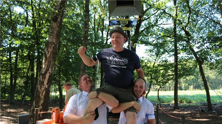 Frank Schäfer regiert in Bahnhof Reken Frank Schäfer regiert in Bahnhof Reken