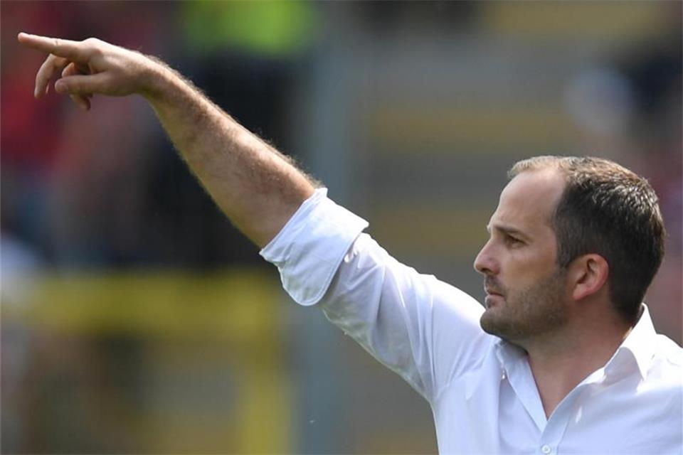 FC Augsburg verliert gegen Gladbach mit 1:2 FC Augsburg verliert gegen Gladbach mit 1:2