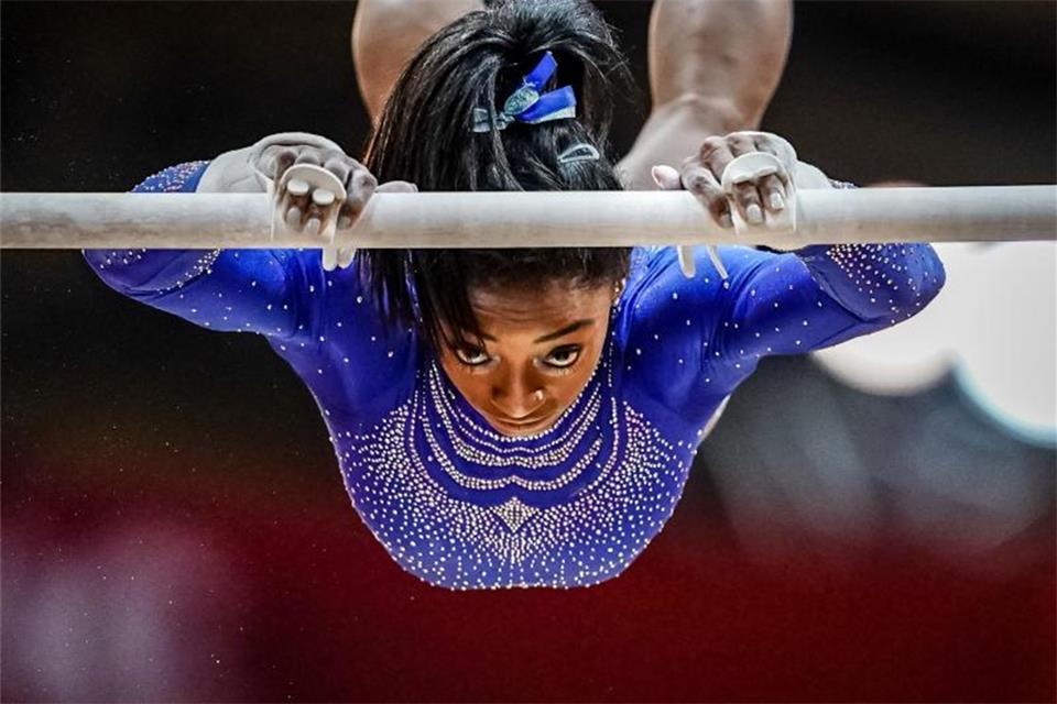 Simone Biles dominiert Turn-Event in Stuttgart 