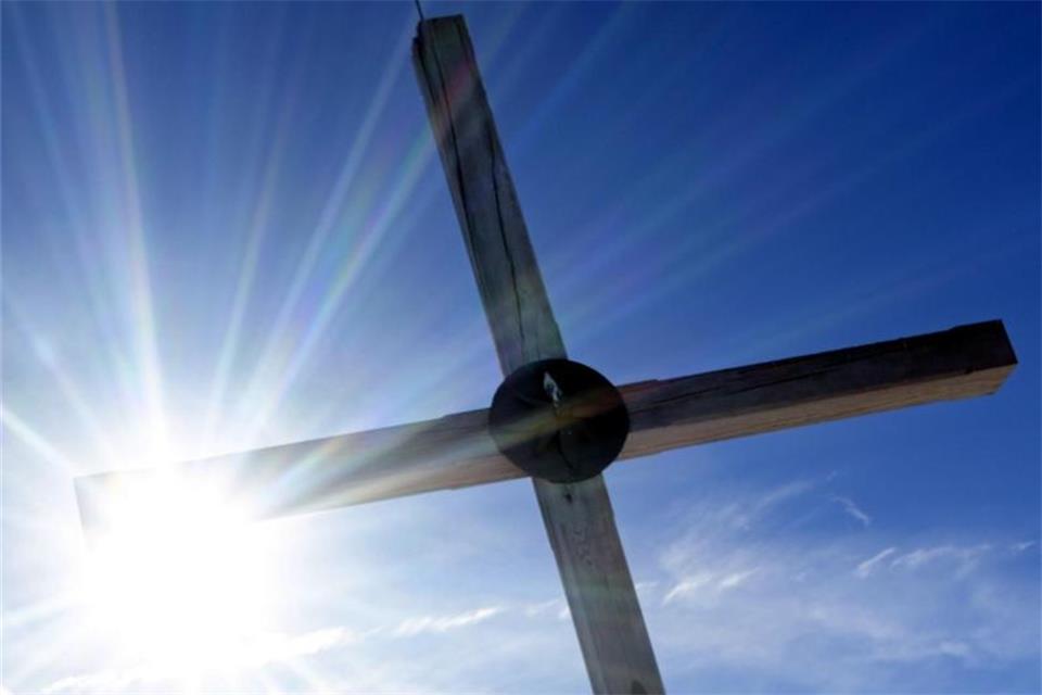 Ein Gipfelkreuz für den höchsten Berg des Ruhrgebiets?     