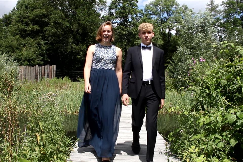 Bis zu 1000 Euro kostet der Abiball 