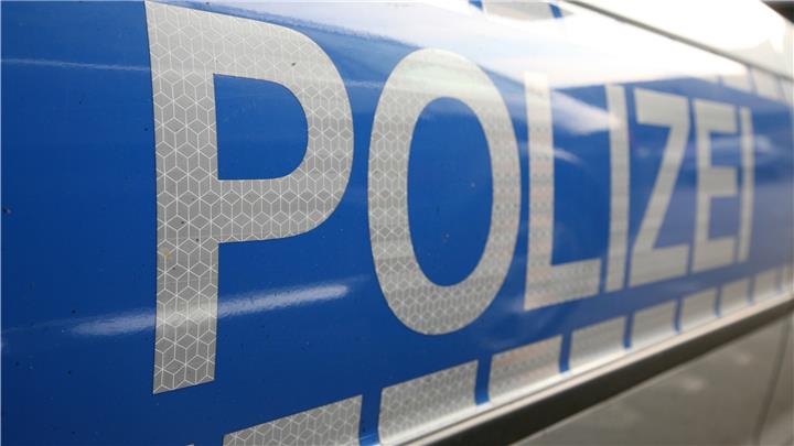 Auto überschlägt sich: Raesfelder bleibt unverletzt  