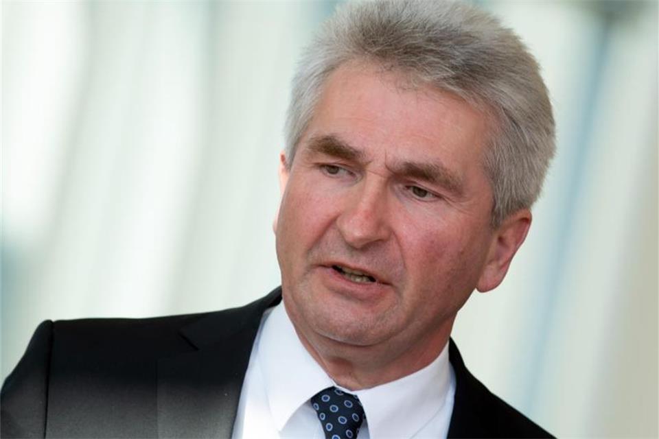 NRW will Corona-Hilfen schnell wieder auszahlen 