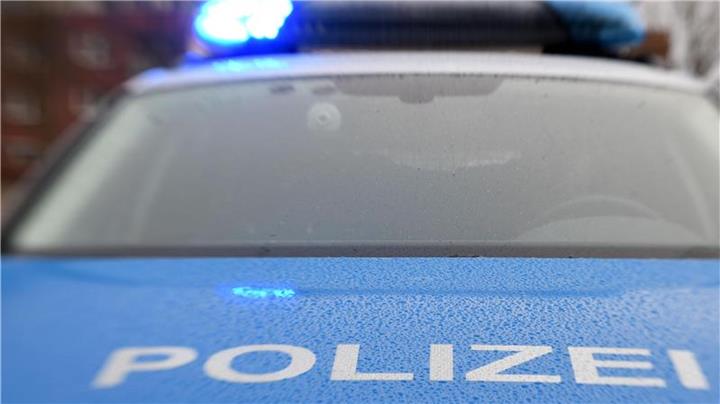 Unbekannte bedrohen Sicherheitsdienst nach Mundschutz-Streit 