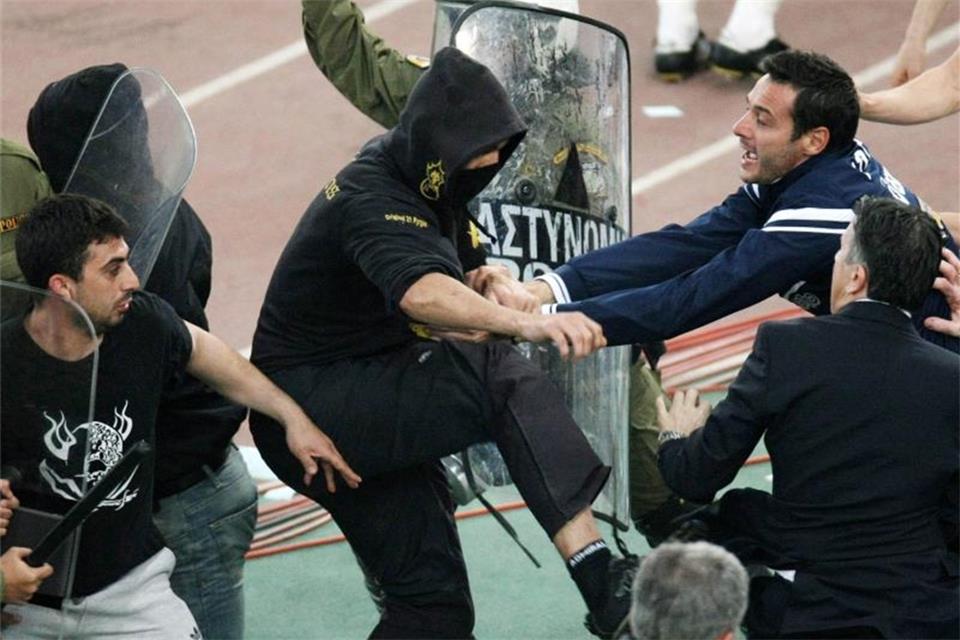 Pokal-Finale Olympiakos Piräus gegen AEK Athen verschoben 