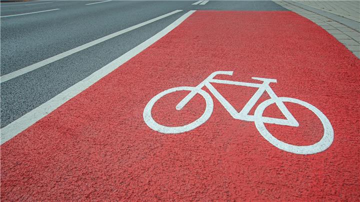 Land fördert den Radwegebau Land fördert den Radwegebau
