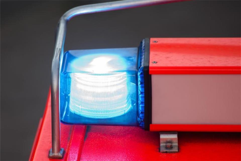 E-Bike-Akku explodiert in Wohnung: Ein Mensch verletzt 