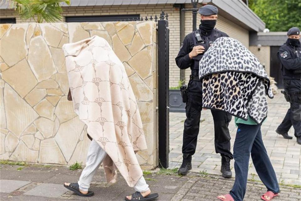 Clan-Familie residierte als Sozialhilfeempfänger in Villa 