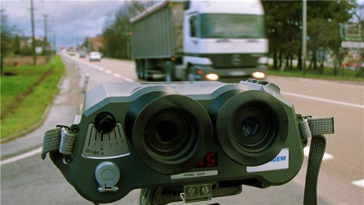Mit 100 Stundenkilometern durch Raesfeld gerast 