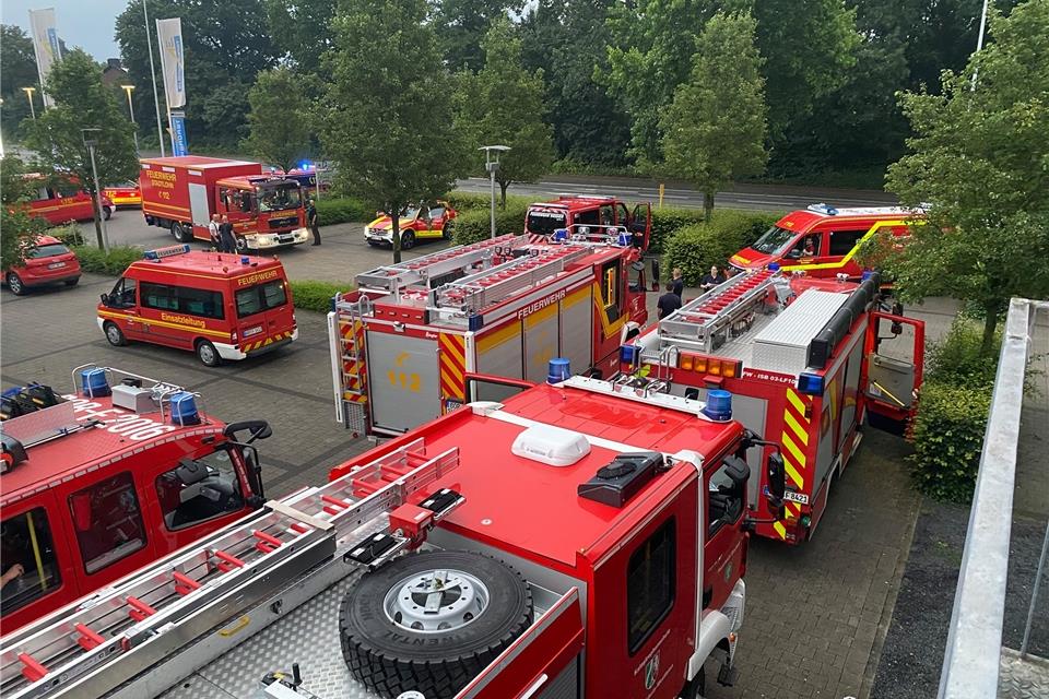 Überflutungen: Weitere Feuerwehrkräfte aus dem Kreis unterwegs 