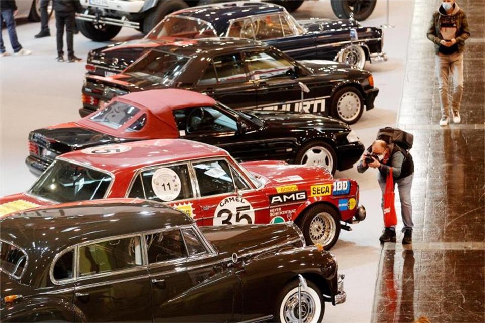 Tuningmesse „Essen Motor Show“ startet - 400 Aussteller Tuningmesse „Essen Motor Show“ startet - 400 Aussteller