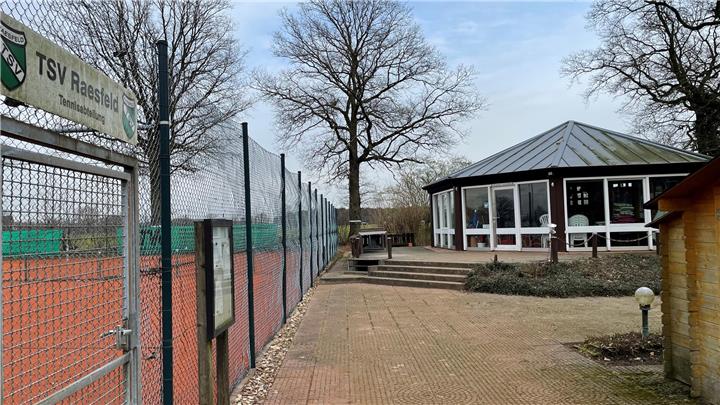 Tennisspieler bekommen neues Vereinsheim 