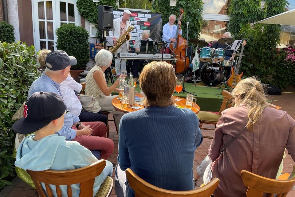 Gemütlichkeit und Live-Musik: So geht Sommerlaune 