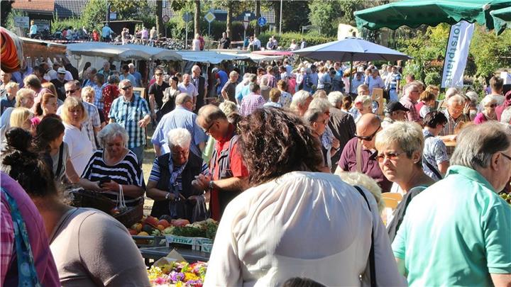 Bauernmarkt in Erle mit rund 100 Ausstellern 