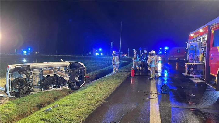 Drei Leichtverletzte bei Verkehrsunfall auf Kreuzung in Raesfeld-Homer 