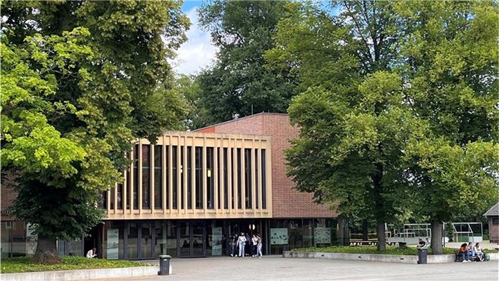 Samuel Koch kommt ins Forum Mariengarden in Burlo 