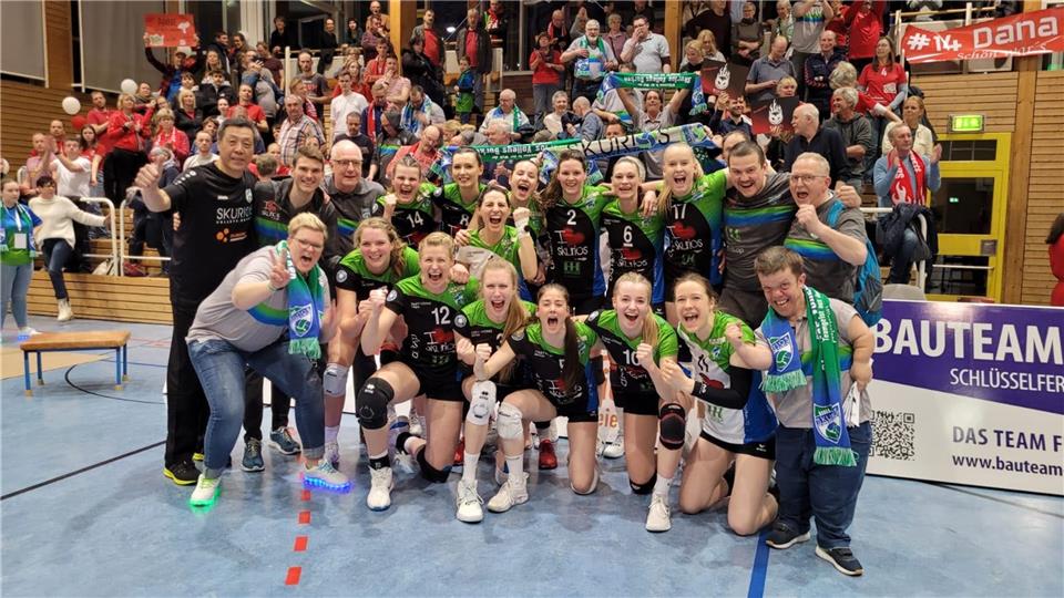 Skurios Volleys Borkens siegen 3:2 im Stralsund-Krimi