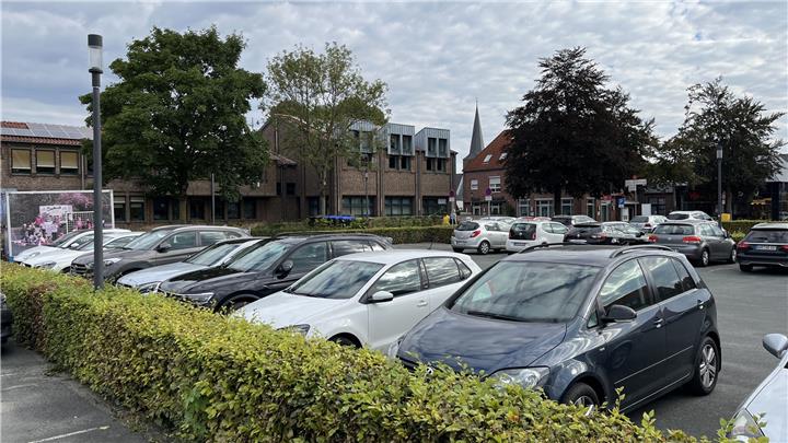 Zisterne unter Parkplatz soll Regenwasser auffangen 