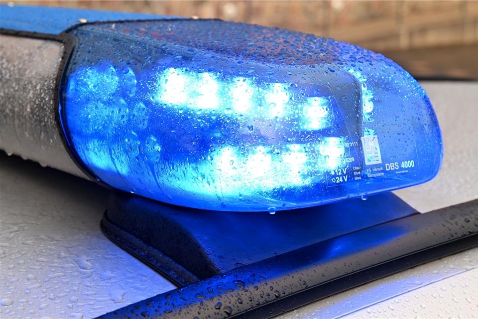 Weseler bei Unfall in Erle leicht verletzt