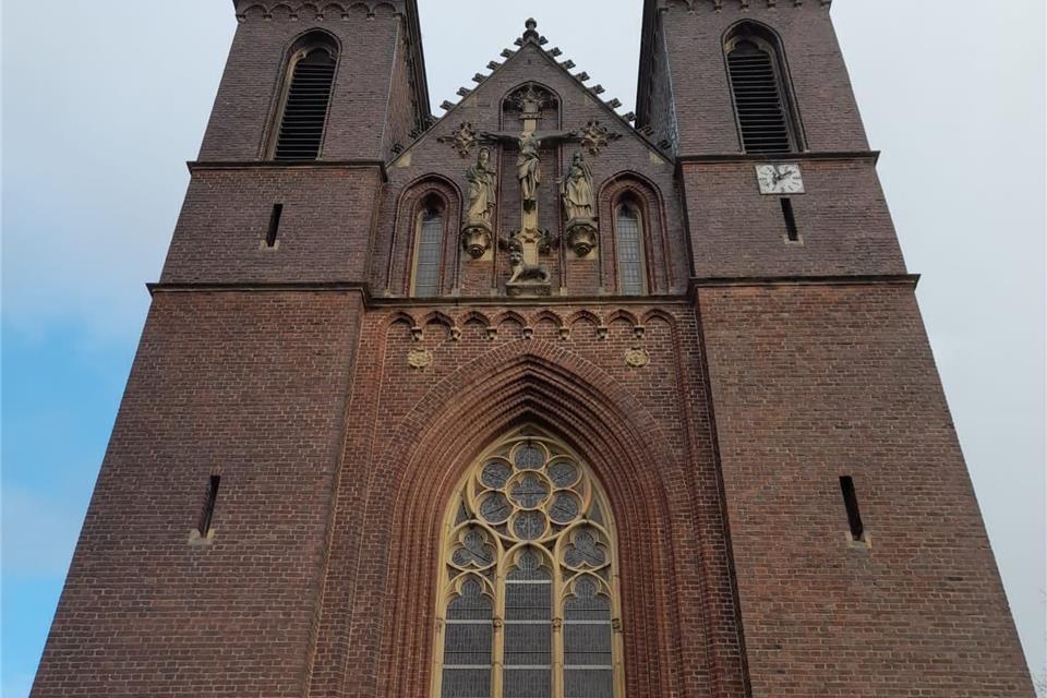 St. Marien: Schäden an der Fassade sind größer