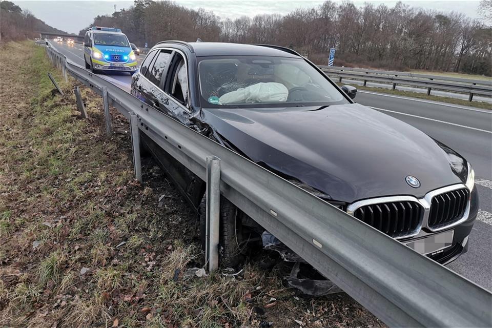 Unfall auf der A 31 im Bereich Dorsten / Schermbeck 