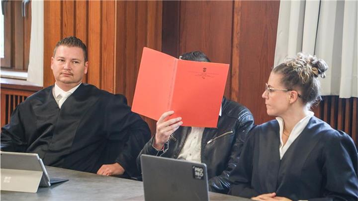 Prozess gegen Brüder aus Werth: Tat wurde auch gefilmt 