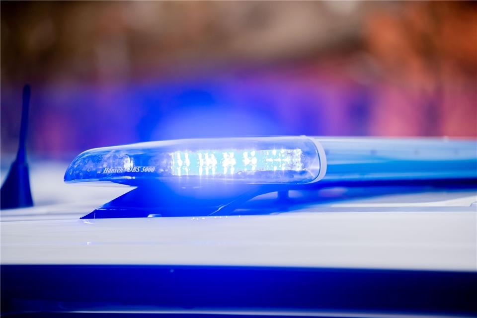 Unbekannte stehlen Pkw in Raesfeld 