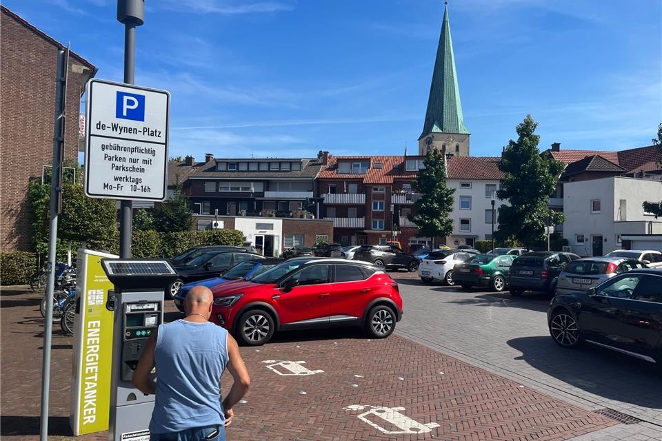 Parteien stellen Entscheidung übers Parken in Borken zurück Parteien stellen Entscheidung übers Parken in Borken zurück
