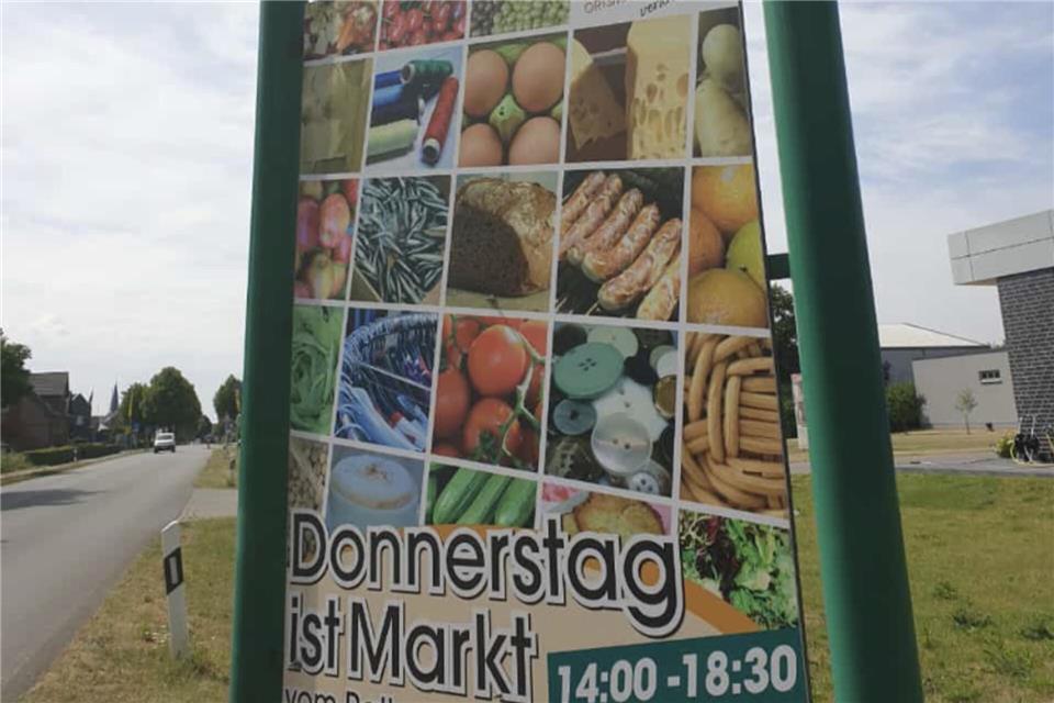 Monatsmarkt in Raesfeld bleibt am Rathaus 