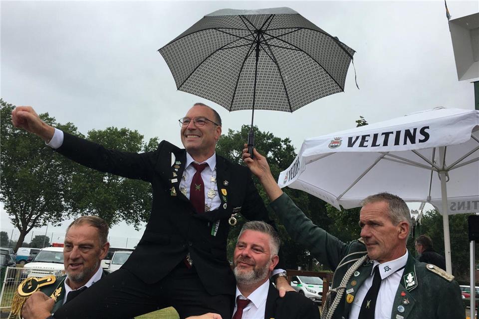 Erstmeldung zum Schützenfest: Werner Vorholt regiert in Raesfeld 