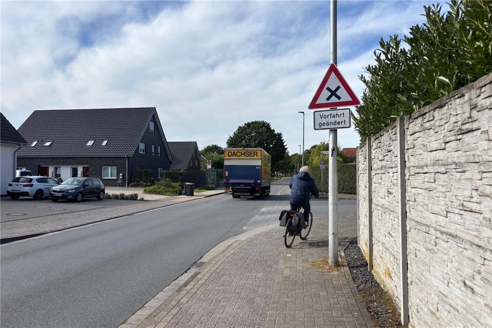 Neumühlenallee: Verantwortliche müssen auch Bürger sehen