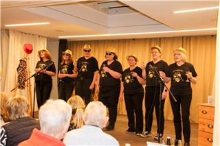 Auftritt der Sektperlen