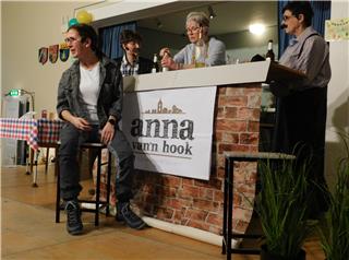 Die Lachende Burg in Ramsdforf