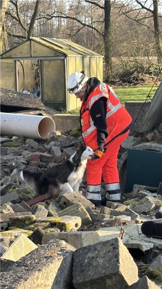 Eindrücke vom Training in den Trümmern