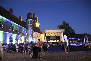 Helge Schneider tritt in Raesfeld auf