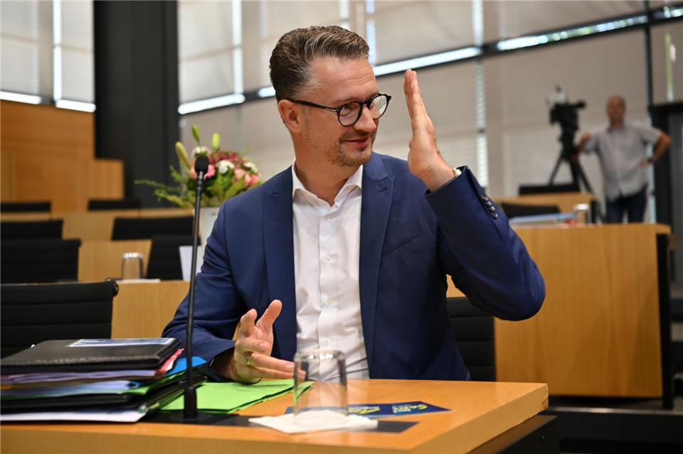 Bildungsminister Christian Tischner ist mit den Änderungen im Kindergartengesetz zufrieden. (Archivbild)Martin Schutt/dpa