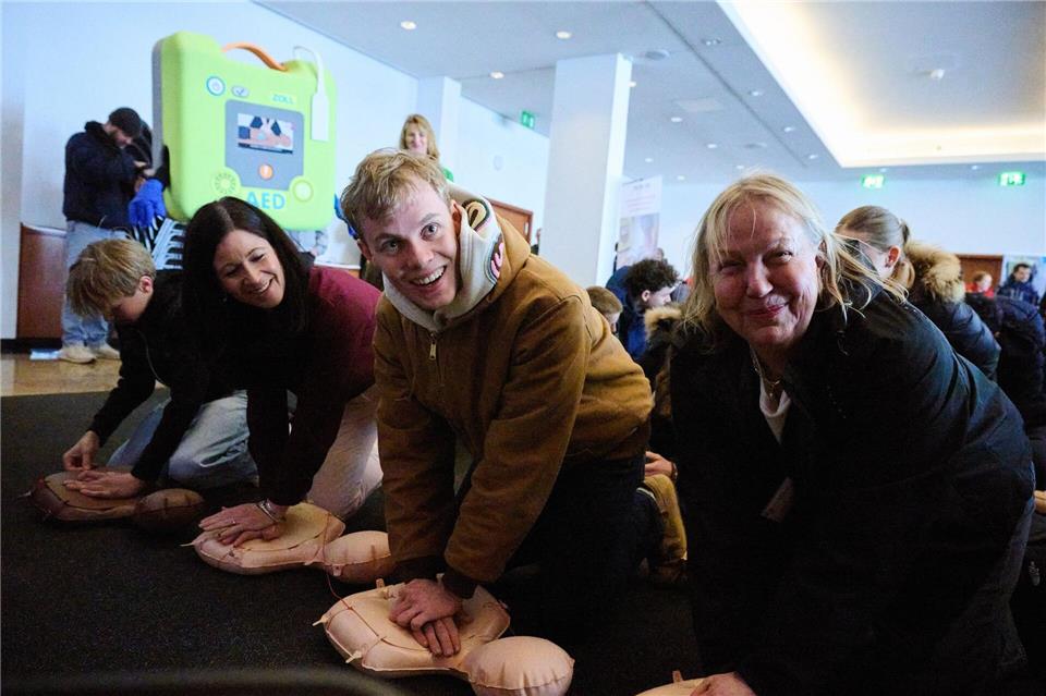 Bildungssenatorin Katharina Günther-Wünsch hat die Schirmherrschaft für das Projekt übernommen. Annette Riedl/dpa