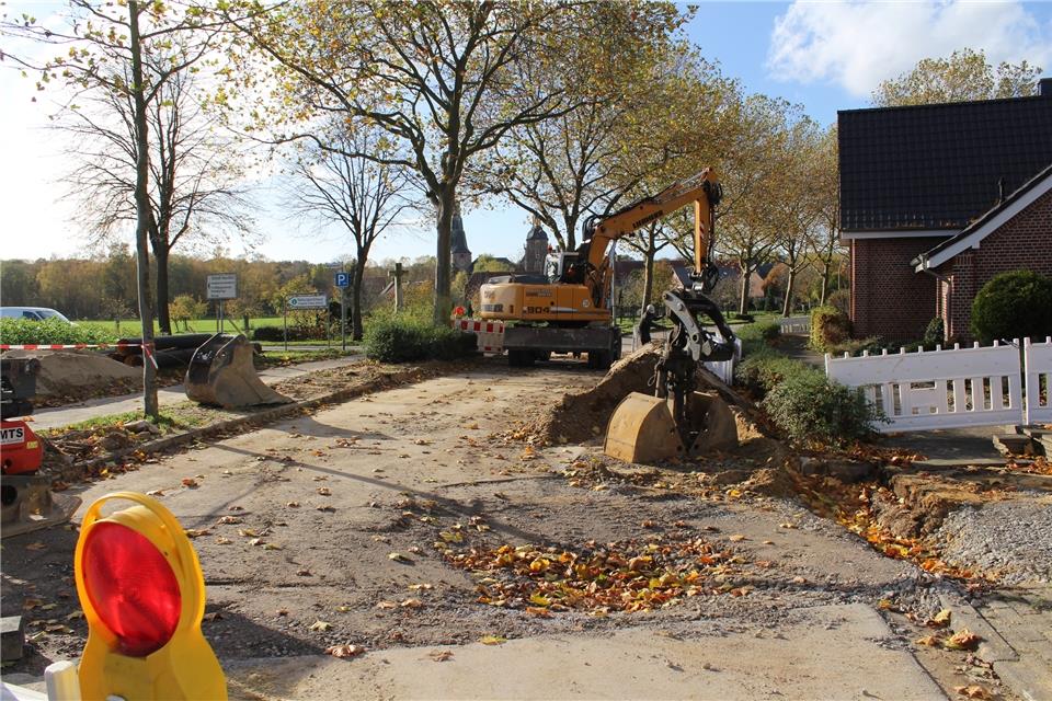 Bis auf Weiteres ist der Südring wegen der Kanalbauarbeiten gesperrt. Der Parkplatz bleibt aber erreichbar.