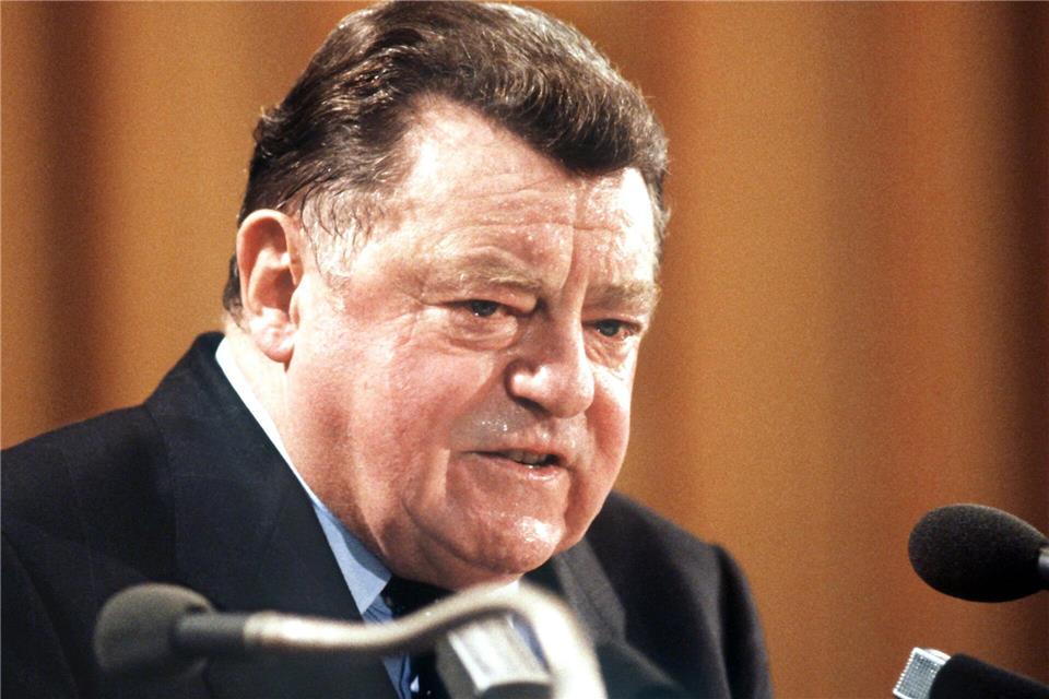 Bis heute ist Franz Josef Strauß der Rekordhalter bei den Stimmergebnissen der CSU-Chefs. (Archivbild)  Frank Mächler/dpa