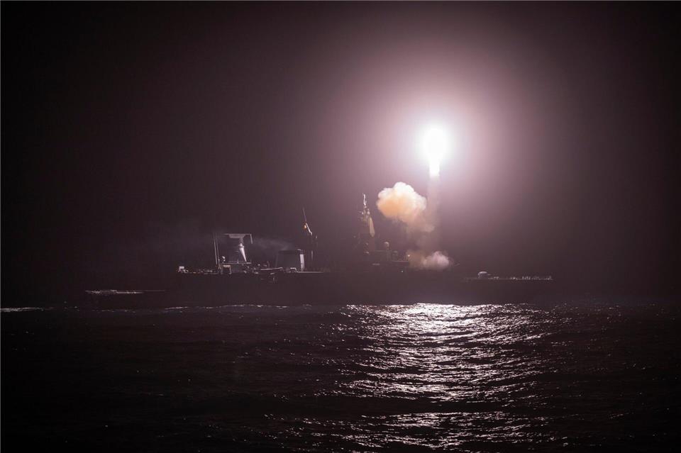 Marine trainiert in Norwegen für den Ernstfall Bis zu 54 Flugkörper sollen bei der Übung abgefeuert werden.Philip Dulian/dpa