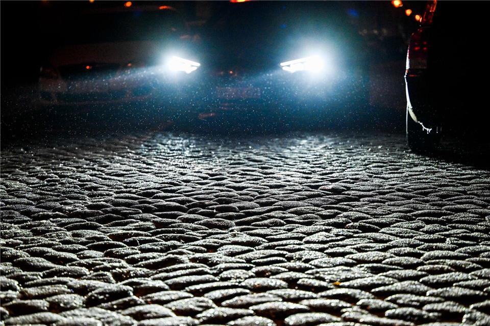 Bisher bleiben schwere Unfälle aus. (Symbolbild)Jens Kalaene/dpa