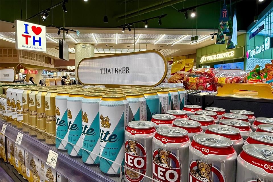 Bisher durfte nachmittags kein Alkohol verkauft werden.Carola Frentzen/dpa