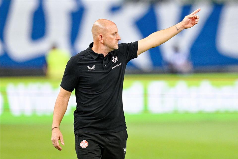 Blamage verboten: Kaiserslauterns Trainer Torsten Lieberknecht.Uwe Anspach/dpa