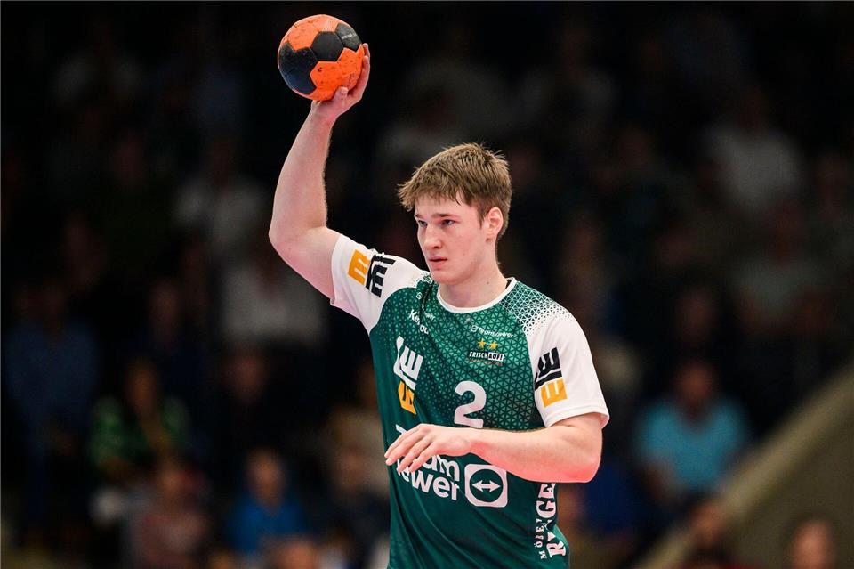 Bleibt bis 2028 in Göppingen: Oskar Neudeck. (Archivbild)Tom Weller/dpa