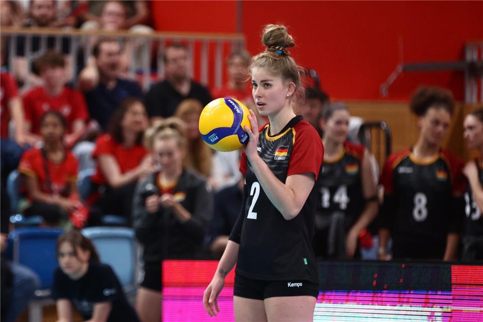 Bleibt in Stuttgart: Volleyball-Nationalspielerin Pia KästnerChristoph Soeder/dpa