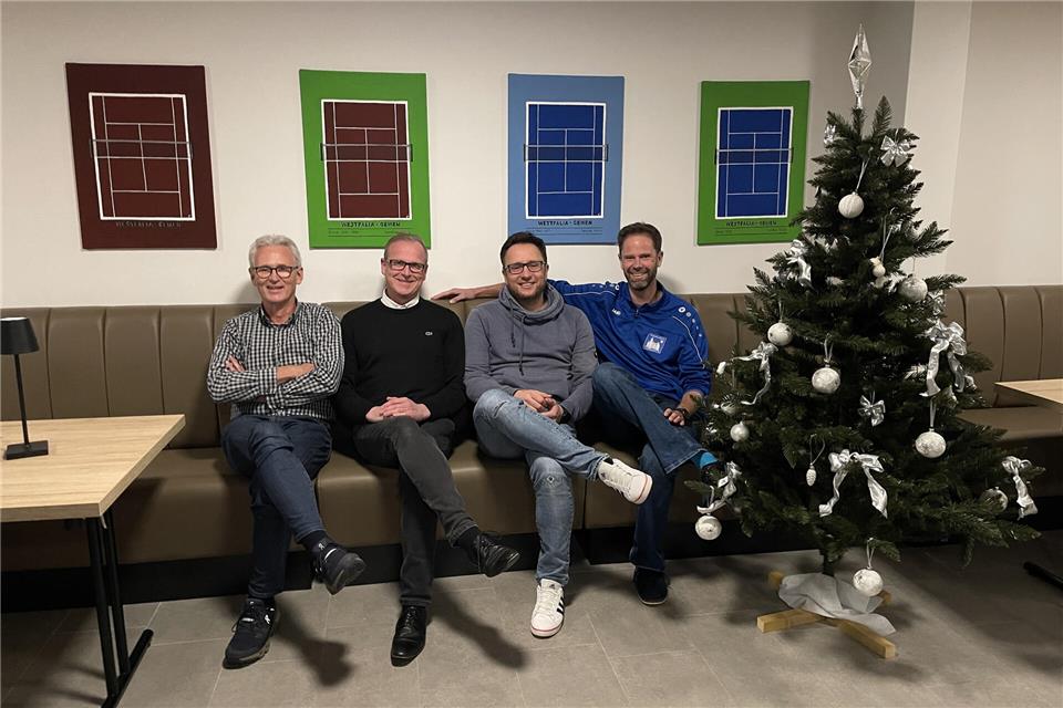Blicken voller Vorfreude auf das anstehende Jubiläumsjahr von Westfalia Gemen: (von links) Die Vorständler Markus Bourry, André Konninger, Enrico Thielke und Martin Rentmeister.