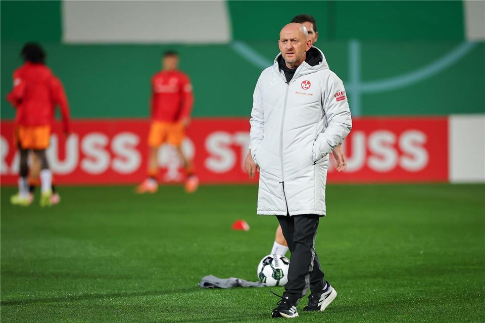 Blickt zuversichtlich auf das Spiel in Düsseldorf: Kaiserslautern-Coach Torsten Lieberknecht.Daniel Karmann/dpa