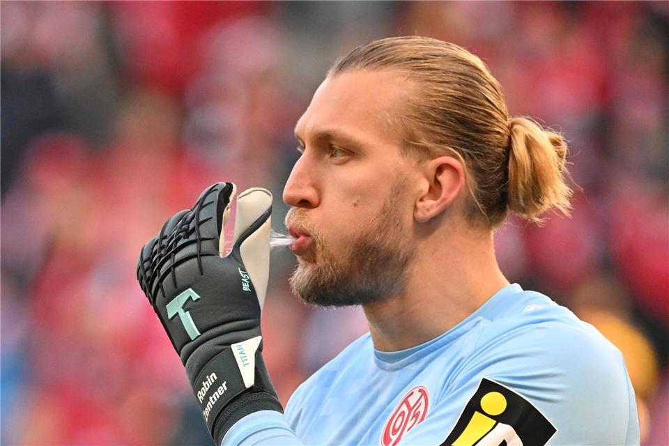 Blieb im letzten Saisontest ohne Gegentor: Mainz-Torwart Robin Zentner.Torsten Silz/dpa