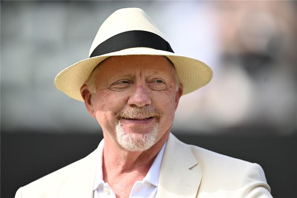 Boris Becker zeigte sich angetan von Alexander Zverevs Rasenform. (Archivbild)Marijan Murat/dpa