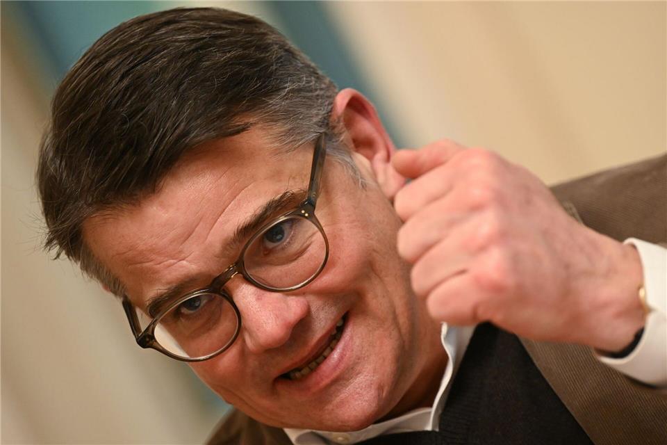 Boris Rhein (CDU), Ministerpräsident von Hessen, dringt auf konsequente Abschiebungen für Migranten ohne Schutzanspruch. (Archivbild) Arne Dedert/dpa